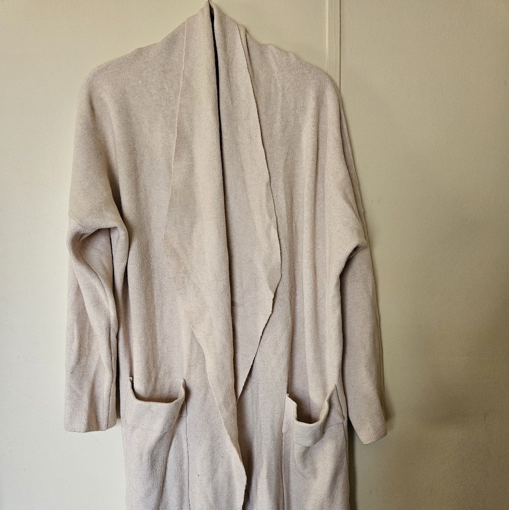 Cozy Cream Open Front Cardigan. Never Worn.